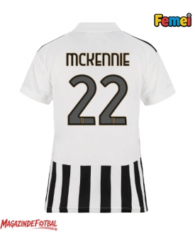 Juventus Weston McKennie #22 Tricou Fotbal Replică 2026-27 Femei Acasa Juventus Weston McKennie #22 Tricou Fotbal Replică 2026-27 Femei Acasa